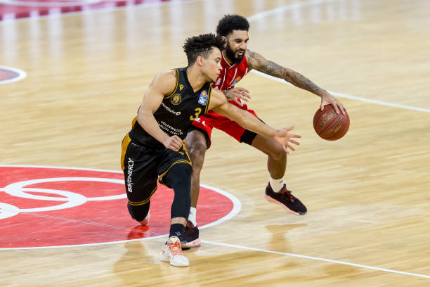 人员调整与 人员调整与