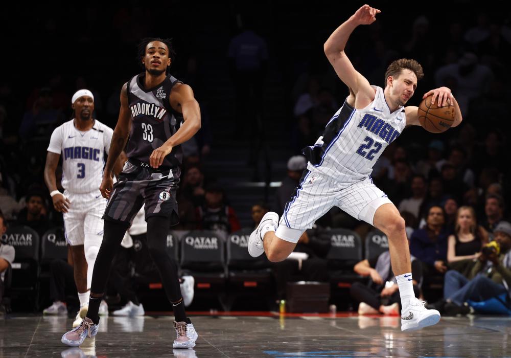 期占据首发 期占据首发