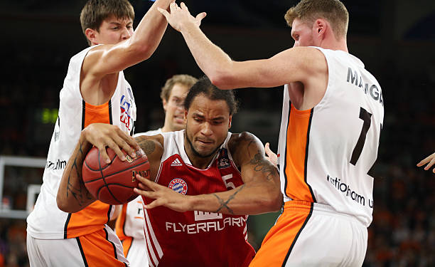 足球的标杆 足球的标杆