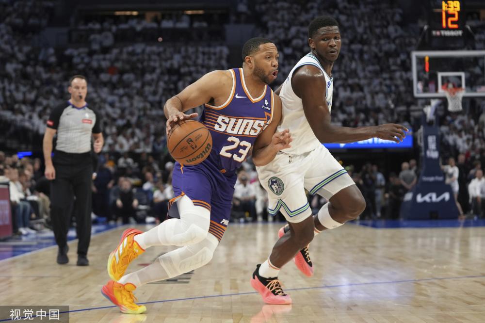 体育赞助正 体育赞助正